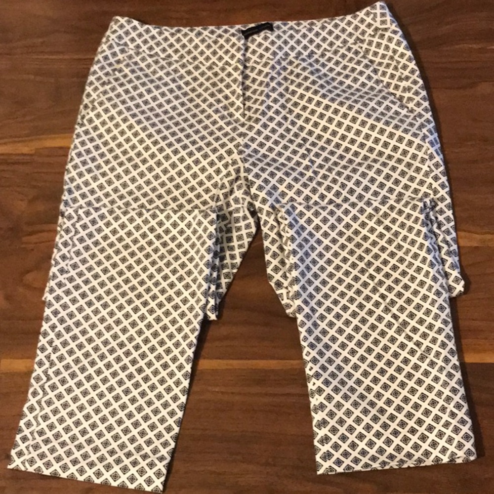 LIKE NEW - light weight pants